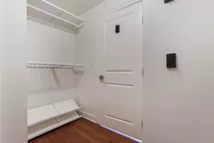 50 W Broad St, Columbus, OH 43215 - Photo 25