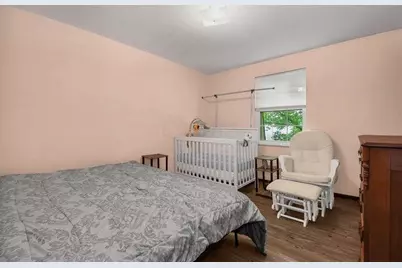 5690 Beechcroft Road #B, Columbus, OH 43229 - Photo 7