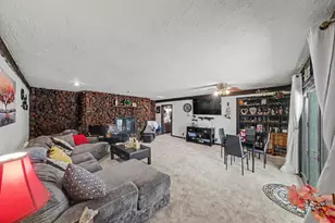 627 W Lawn Dr, Marion, OH 43302 - Photo 19