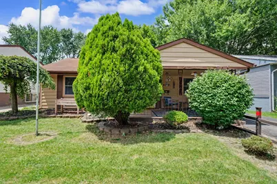 627 West Lawn Drive, Marion, OH 43302 - Photo 1