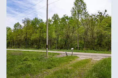 12025 Pleasant Valley Road NE, Frazeysburg, OH 43822 - Photo 1