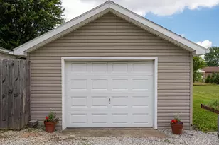 1849 Whetstone St, Bucyrus, OH 44820 - Photo 25