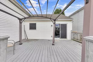 3697 Pendent Ln, Columbus, OH 43207 - Photo 33