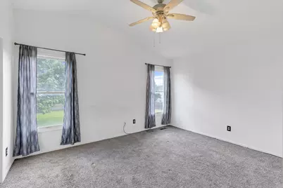 3697 Pendent Lane, Columbus, OH 43207 - Photo 15