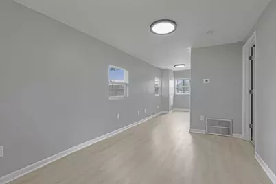 1341 Genessee Avenue, Columbus, OH 43211 - Photo 9