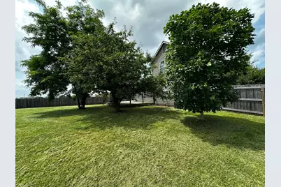 1059 Somerset Court, London, OH 43140 - Photo 5