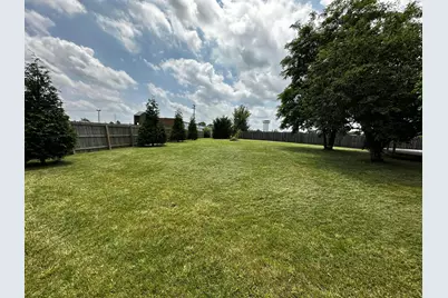 1059 Somerset Court, London, OH 43140 - Photo 7