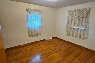 823 Wayne Dr, Heath, OH 43056 - Photo 5