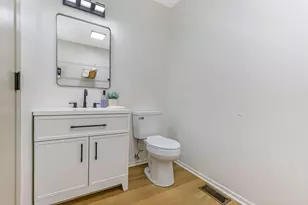 164 Greenbank Rd, Columbus, OH 43230 - Photo 21