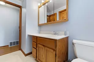 3153 Portman Rd, Columbus, OH 43232 - Photo 13