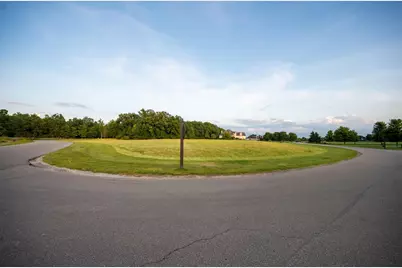 129 Hidden Creek Drive, Galloway, OH 43119 - Photo 29