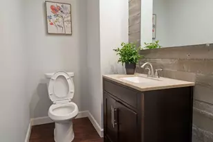 1468 E 25th Ave, Columbus, OH 43211 - Photo 7