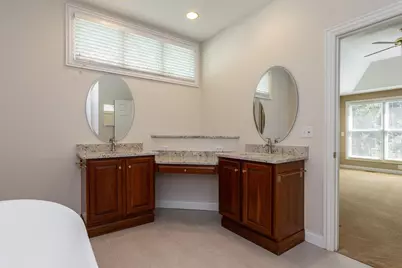 5816 Heritage Lakes Drive, Hilliard, OH 43026 - Photo 21