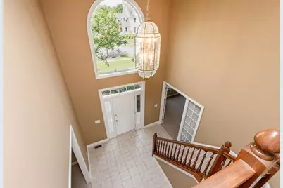 5816 Heritage Lakes Drive, Hilliard, OH 43026 - Photo 3