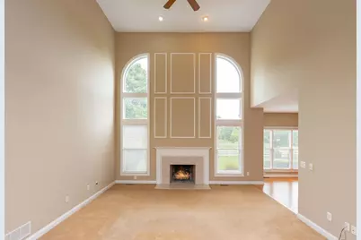 5816 Heritage Lakes Drive, Hilliard, OH 43026 - Photo 5