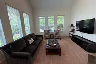 1089 Bluffway Dr, Columbus, OH 43235 - Photo 5