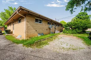 309 Broad Meadows Blvd, Columbus, OH 43214 - Photo 43