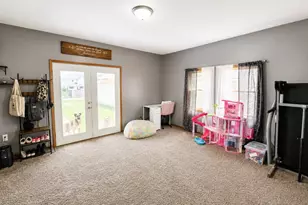 300 Summit St, Marion, OH 43302 - Photo 15