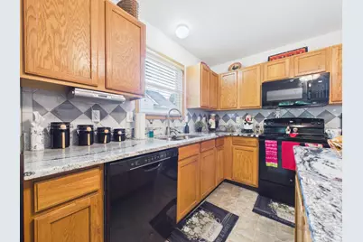 3884 Black Pine Drive, Grove City, OH 43123 - Photo 11