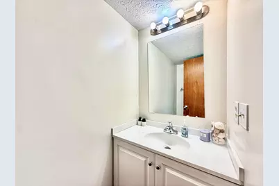 916 Lateglow Court, Newark, OH 43055 - Photo 5