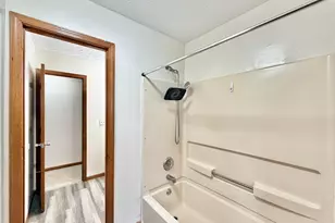 916 Lateglow Ct, Newark, OH 43055 - Photo 21