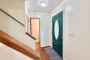 916 Lateglow Ct, Newark, OH 43055 - Photo 3