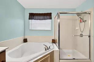 7171 Blue Holly Dr, Lewis Center, OH 43035 - Photo 23