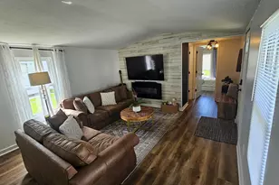 285 Walnut Blvd, Lewis Center, OH 43035 - Photo 3