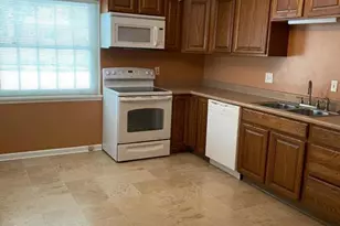 2169 Cranford Rd, Columbus, OH 43221 - Photo 7