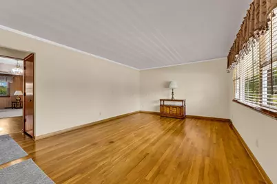1406 Fahlander Drive N, Columbus, OH 43229 - Photo 13