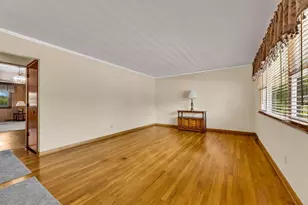 1406 Fahlander Dr N, Columbus, OH 43229 - Photo 13
