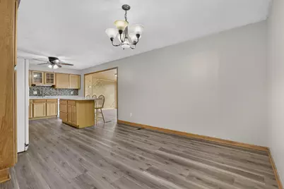 326 Roberts Drive SE, Newark, OH 43055 - Photo 7