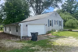 318 N Granville St, Baltimore, OH 43105 - Photo 3