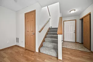 3691 Parker Knoll Ln, Columbus, OH 43219 - Photo 13