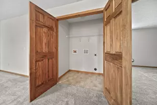 3691 Parker Knoll Ln, Columbus, OH 43219 - Photo 35