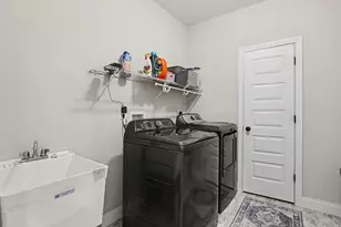 2110 Shale Run Dr, Delaware, OH 43015 - Photo 25