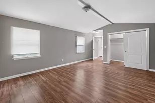 2864 E 9th Ave, Columbus, OH 43219 - Photo 9