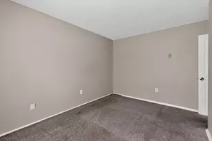 1633 E Gates St, Columbus, OH 43206 - Photo 13