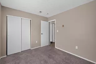 1633 E Gates St, Columbus, OH 43206 - Photo 17