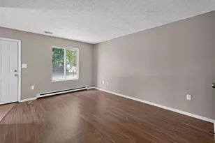 1633 E Gates St, Columbus, OH 43206 - Photo 7