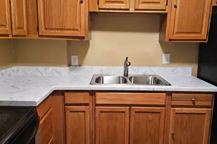 328 S Oakley Ave, Columbus, OH 43204 - Photo 9