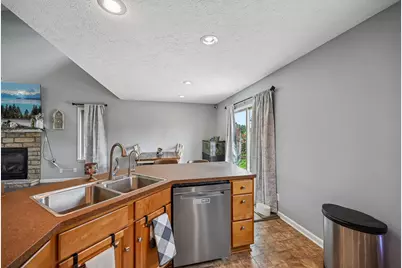 1627 Briarwood Street, West Liberty, OH 43357 - Photo 11