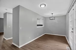 6074 Lepage Ct, Columbus, OH 43229 - Photo 5