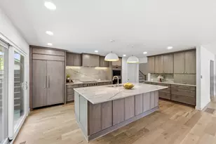 4499 Summit Ridge Dr, Upper Arlington, OH 43220 - Photo 15