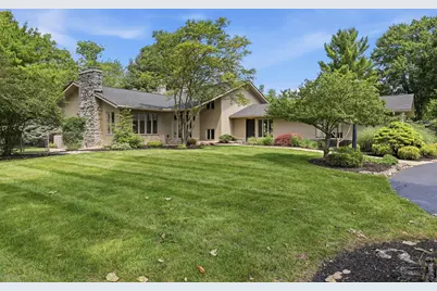 4499 Summit Ridge Drive, Upper Arlington, OH 43220 - Photo 1