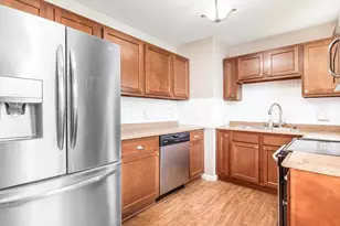 525 W Shields St, Newark, OH 43055 - Photo 5