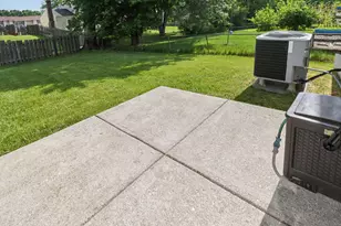 2570 Niantic Dr, Columbus, OH 43224 - Photo 33