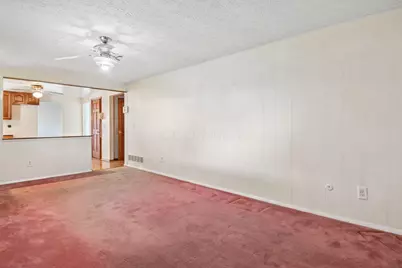 2570 Niantic Drive, Columbus, OH 43224 - Photo 15