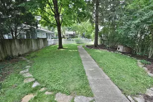 588 Midgard Rd, Columbus, OH 43202 - Photo 9