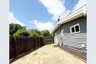 1924 Victory Drive, Springfield, OH 45505 - Photo 5